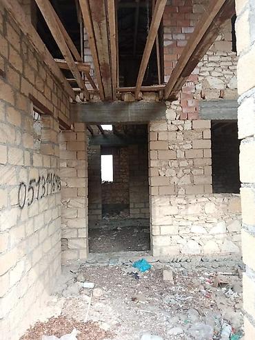 yarım tikili ev: 8 otaq, 250 kv. m, Təmirsiz — 2