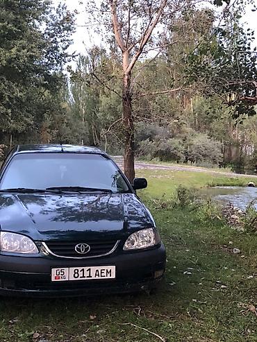 авенс 1 8: Toyota Vista: 2001 г., Лифтбек — 5