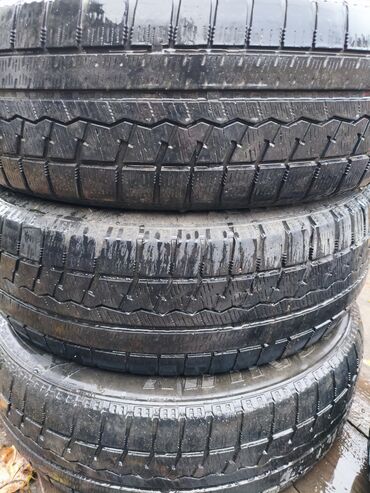 антипрокольные шины: Шиналар 185 / 70 / R 14, Кыш, Колдонулган, Жеңил унаалар, Кытай, Sailun