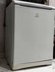 Mətbəx üçün digər texnika: İşlənmiş Mini Indesit Soyuducu Satılır, rəng - Ağ