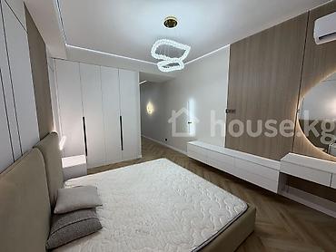 кв 1: Район: Аларча тц ЖК: Royal Tower Комнаты: 2 Этаж: 8/27 Общая — 3