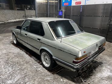 BMW: BMW 540: 1986 г., 4 л, Механика, Бензин, Седан