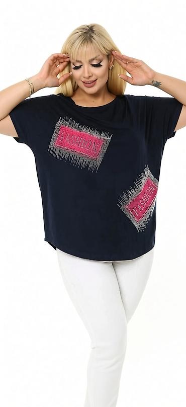 Qadın geyimləri: Qadınlar üçün qısaqoll bluz - Rəng: tünd göy - Kəsim: rahat/oversize — 2