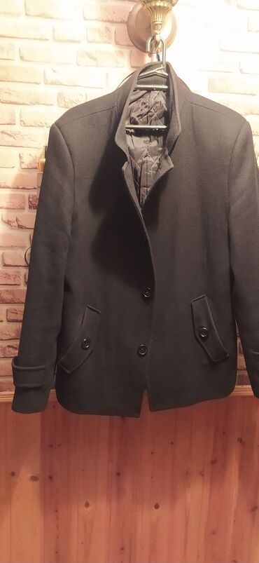 uzun palto: Palto satilir 20azn real aliciya endim olacag