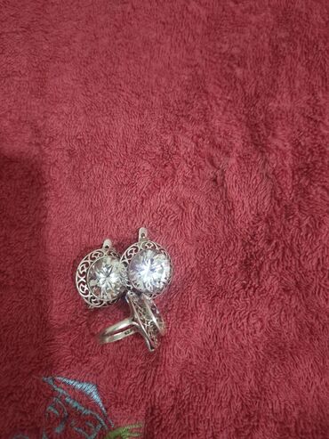 кольца женские: Серебряный комплект серебро 925 пробы, камень горный хрусталь. Кольцо