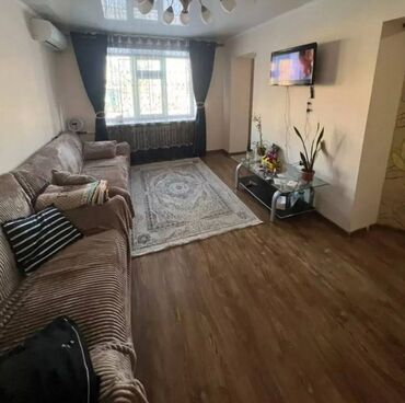 продается квартира новопавловка: 2 комнаты, 45 м², Хрущевка, 1 этаж, Евроремонт