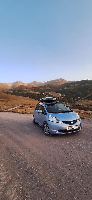 Honda: Honda Jazz: 2009 г., 1.3 л, Вариатор, Бензин, Хэтчбэк — 1