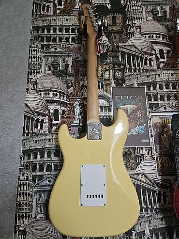Elektro gitaralar: Elektron gitara, 6 sim, İşlənmiş, Ünvandan götürmə, Pulsuz çatdırılma — 2