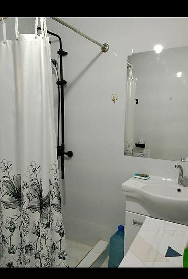 Продажа коттеджей и домов: 5 комнат, 160 м², 4 соток, Бишкек, Рухий Мурас ж/м Агентство недвижимости — 11