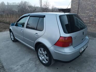 Volkswagen: Volkswagen Golf: 2003 г., 2 л, Механика, Бензин, Хэтчбэк