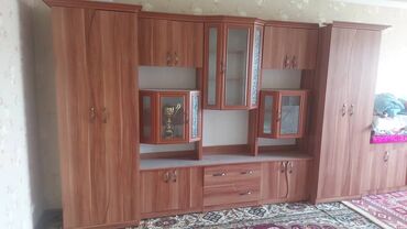 ош шкафы: Уктоочу бөлмө гарнитуру, Колдонулган, Эки кишилик керебет, Шкаф, Комод