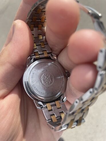 часы tissot 1853 цена: Классические наручные часы Tissot с кварцевым механизмом, выполненные