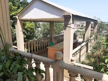 Həyət evləri və villaların satışı: 5 otaqlı, 235 kv. m, Orta təmir — 23