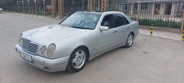 mercedes benz c class 2002: Mercedes-Benz E 320: 3.2 л, Автомат, Бензин, Седан