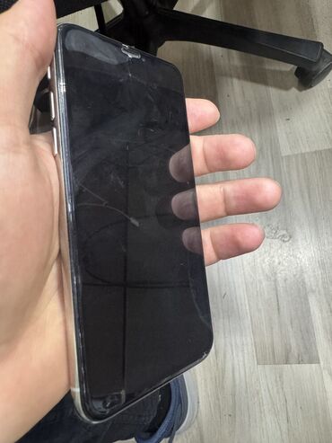 ayfon.13: IPhone X, 64 GB, White Titanium