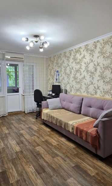 Продажа квартир: 2 комнаты, 43 м², 104 серия, 1 этаж, Евроремонт