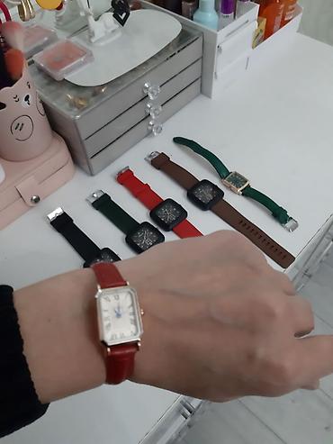 Классические часы: Коллекция наручных часов с прямоугольным корпусом - Форм‑фактор — 2