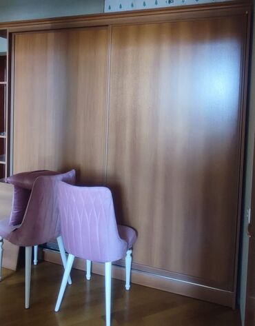 тап аз мебель бу: Dolab👇Qiyməti:*200* man. 245x225 sm. Ünvan:Badamdar/10Mt/ *İlh*