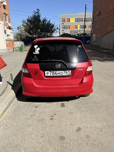 Honda: Honda Fit: 2002 г., 1.5 л, Вариатор, Бензин, Седан