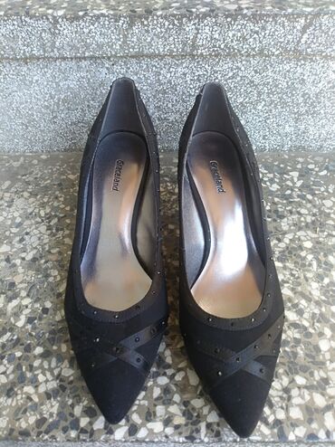 kitten crne cipele jako: Salonke, Graceland, 39