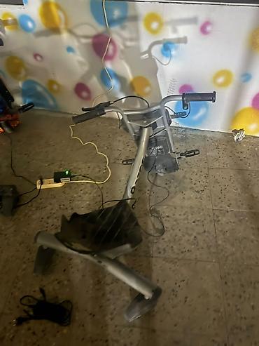 stacktrack oyuncaq dəsti: Uşaq üçün elektrikli drift trike (3 təkərli) – LED işıqlı Məhsulun — 4