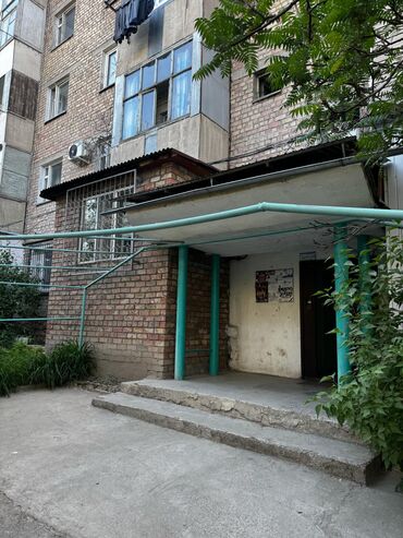 продаю квартиру городок энергетиков: 3 комнаты, 60 м², Индивидуалка, 4 этаж, Старый ремонт