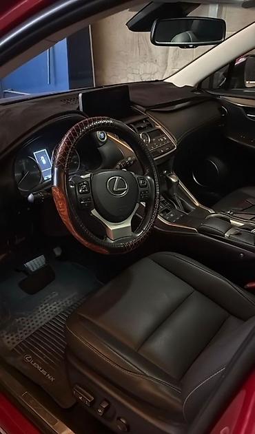 Lexus: Lexus NX: 2017 г., Автомат, Бензин, Кроссовер — 3