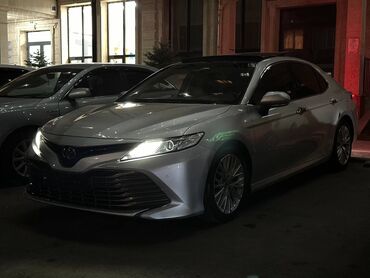 Toyota: Toyota Camry: 2018 г., 2.5 л, Автомат, Бензин, Седан