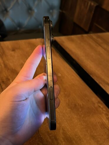 Apple iPhone: IPhone 16 Pro Max, Б/у, 1 ТБ, Space Gray, Защитное стекло, 93 % — 6