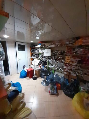 Kommersiya daşınmaz əmlakının satışı: Nərimanov rayonu, Təbriz küçəsində (gözəl ərazidə) inşa edilmiş 15 — 3