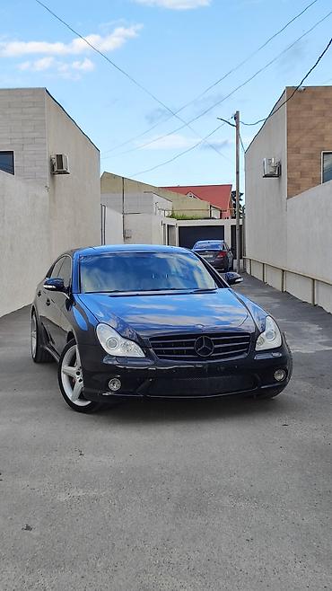 smart avtomobil: Mercedes-Benz CLS 55 AMG: 5.5 l | 2005 il Kupe — 2