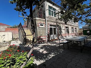 Həyət evləri və villaların satışı: 7 otaqlı, 220 kv. m, Yeni təmirli — 2