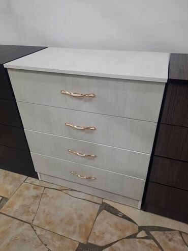 Комоды для одежды: Продаю новый комод российский ламинат Длина 75 Высота 85 Глубина — 14