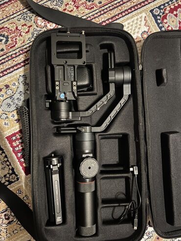 zhiyun crane m2: Zhiyun crane 2, intensiv istifadə edilməyib, şəxsi maraq üçün alınıb