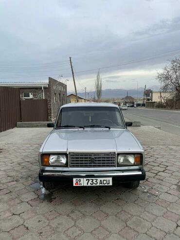 na vaz 2107: ВАЗ (ЛАДА) 2107: 2010 г., 1.6 л, Механика, Бензин, Седан