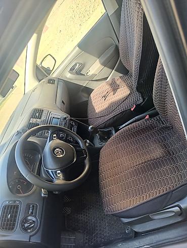 bmw 5: Volkswagen Polo: 2015 г., 1.6 л, Механика, Бензин, Седан — 2