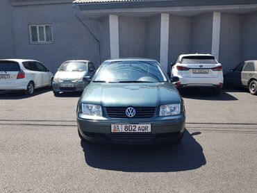 одиссей 2002: Volkswagen Bora: 2002 г., 1.8 л, Механика, Бензин, Седан