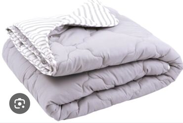 продаю тошок: Продаю одеяла односпальные отличное качество