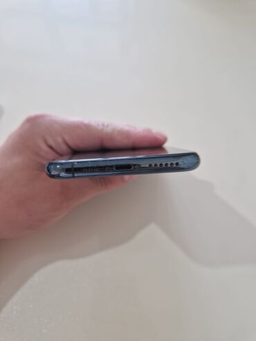 iphone 11 qiymeti ucuz: IPhone 11 Pro, 256 GB, Matte Midnight Green, Barmaq izi, Face ID