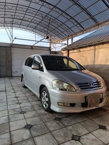 sprinter 2003: Toyota Ipsum: 2003 г., 2.4 л, Автомат, Бензин, Седан