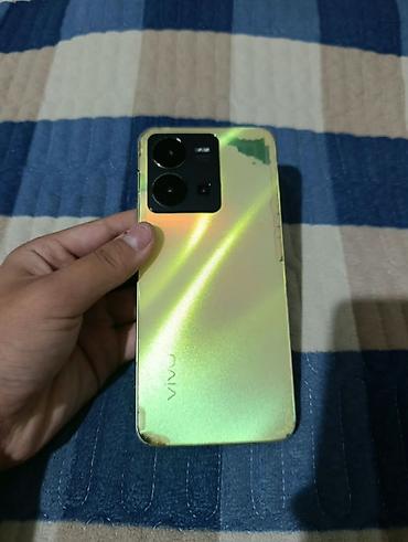 дин: Vivo Y35 5G, Б/у, 128 ГБ, цвет - Золотой, 1 SIM — 1