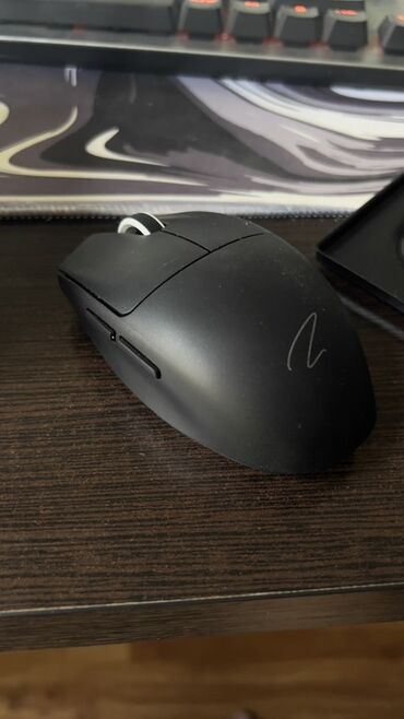 клик: Игровая беспроводная мышь Zaopin Z1Pro (черная, матовая) -