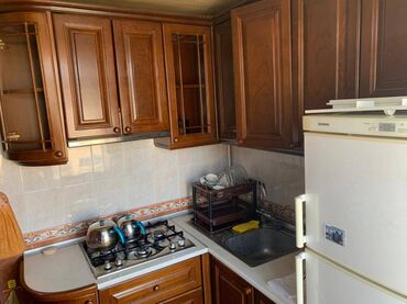 Uzunmüddətli kirayə mənzillər: 28 mayda yaxınlığında amerika səfirliyinə yaxın 5 mertebeli binanın — 20