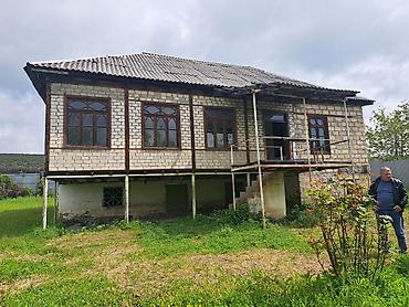 heyet evlerı: 3 otaqlı, 100 kv. m, Kredit yoxdur, Təmirsiz — 1