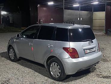 Toyota: Toyota Ist: 2003 г., 1.3 л, Автомат, Бензин, Хэтчбэк — 2