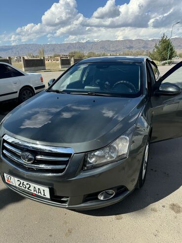 купить машину хендай солярис: Chevrolet : 2010 г., 1.6 л, Автоматтык, Бензин, Седан