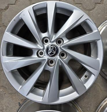 rav4: Литые Диски R 17 Toyota, Комплект, отверстий - 5, Б/у — 3
