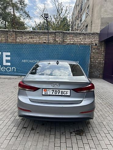 зона: Hyundai Elantra: 2016 г., 2 л, Автомат, Бензин, Седан — 3