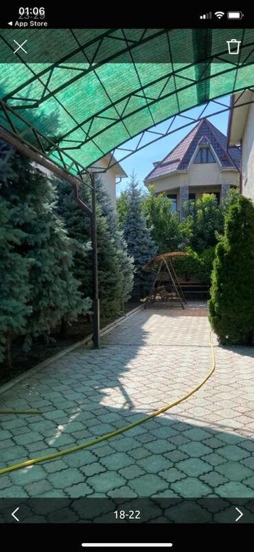 дом у речки: Дом, 440 м², 10 комнат, Собственник, Косметический ремонт