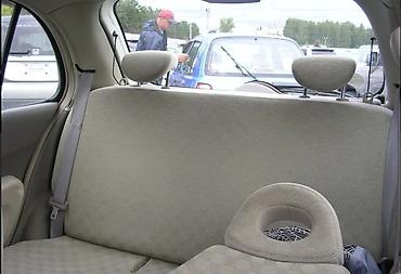 Унаа: Nissan Март: 2004 г., 1.4 л, Автомат, Бензин, Хетчбек — 6